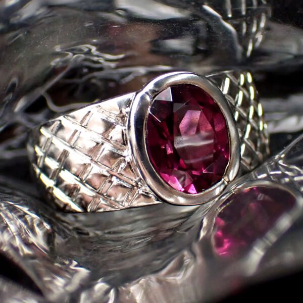 Malaya Garnet Ring 3.10ct - Image 10