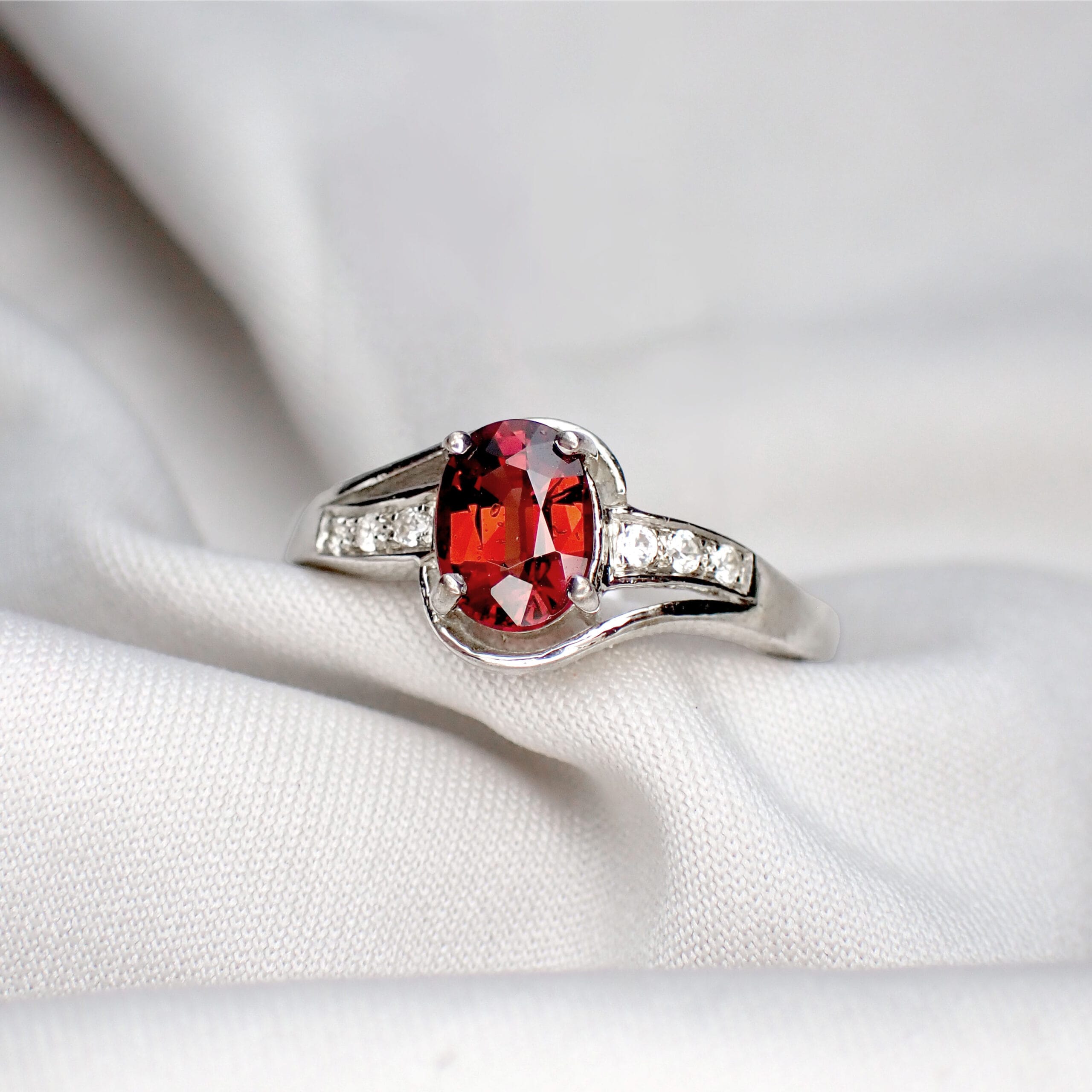 Garnet with Side White Sapphires Ring - 1